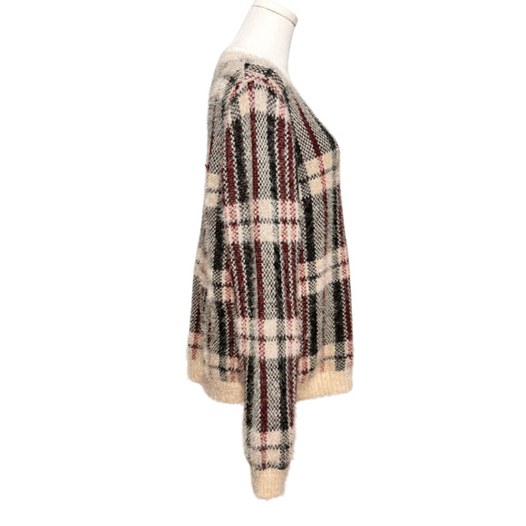 Forever 21 Red Black Cream Plaid Crew Neck Fuzzy Eyelash Sweater Medium Holiday - Picture 4 of 6